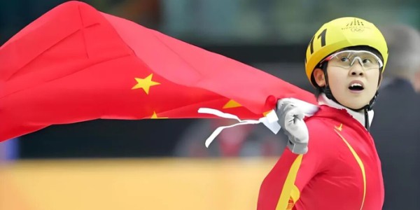多多28-42岁的王濛，除了没结婚，人生全是天花板|短道速滑|冬奥会|王蒙|米兰冬奥会|运动员_新浪体育_新浪新闻