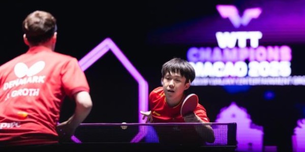 澳门冠军赛薛飞爆冷击败张本智和 王艺迪再输外敌
