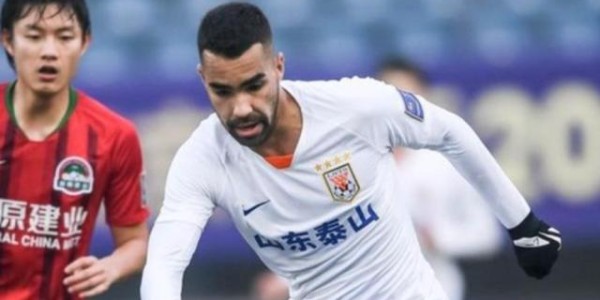 28圈-【足协杯】刘洋德尔加多各2球 泰山总分5比2进决赛