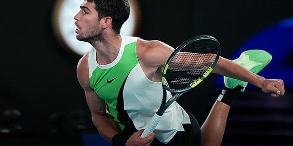 多多28-阿卡拒绝被逆转离全满贯仅差一胜，网友：紫薇到手的决赛机会飞了