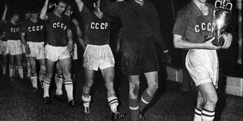 多多28-【欧洲杯史话·上】孕育三十载，法国人“统一”欧洲