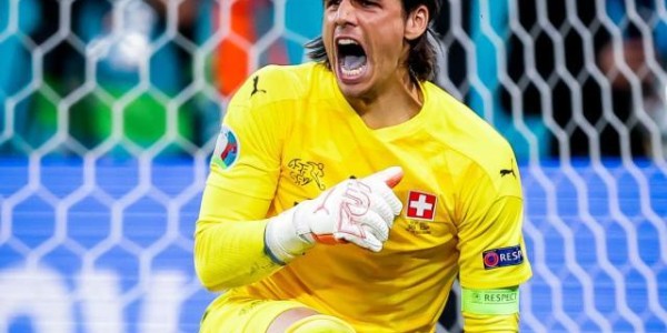 NG28-1米83的“巨人”难煞西班牙，佐默延续神奇又创纪录