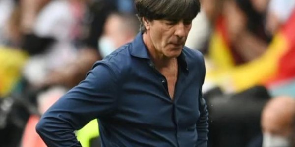 多多28-勒夫谢幕战以作死告别 德国队保守到极致输球不冤